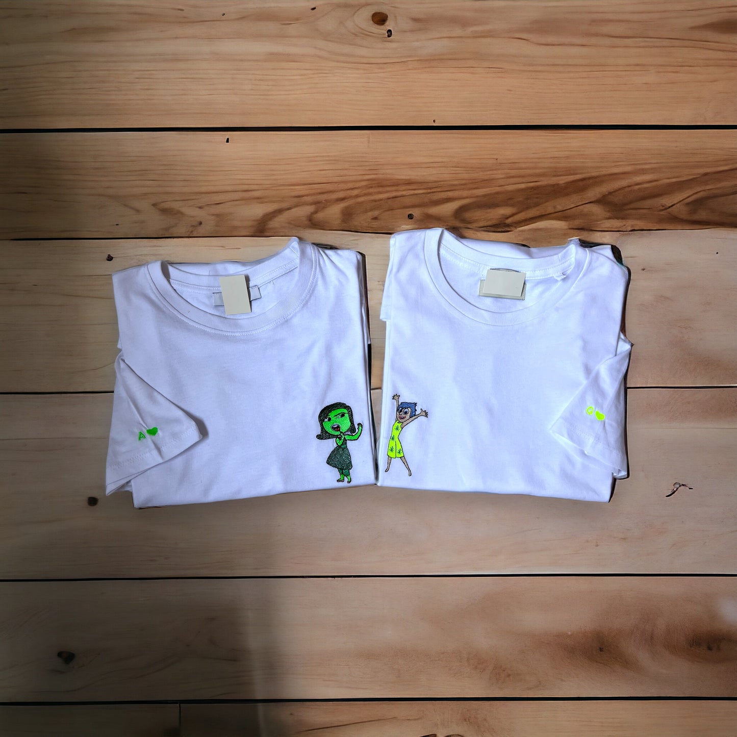 t-shirt inside out