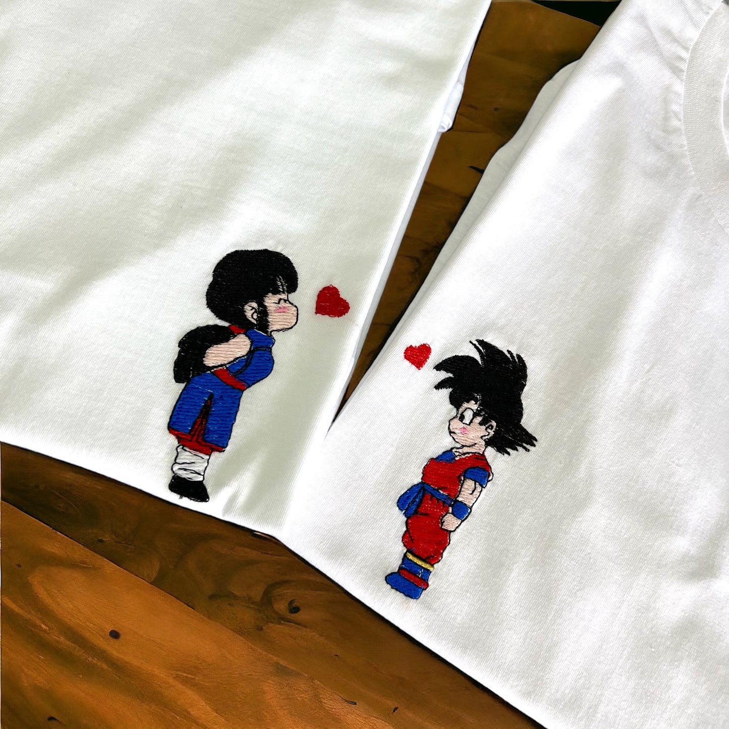 t-shirt goku kiki cuore