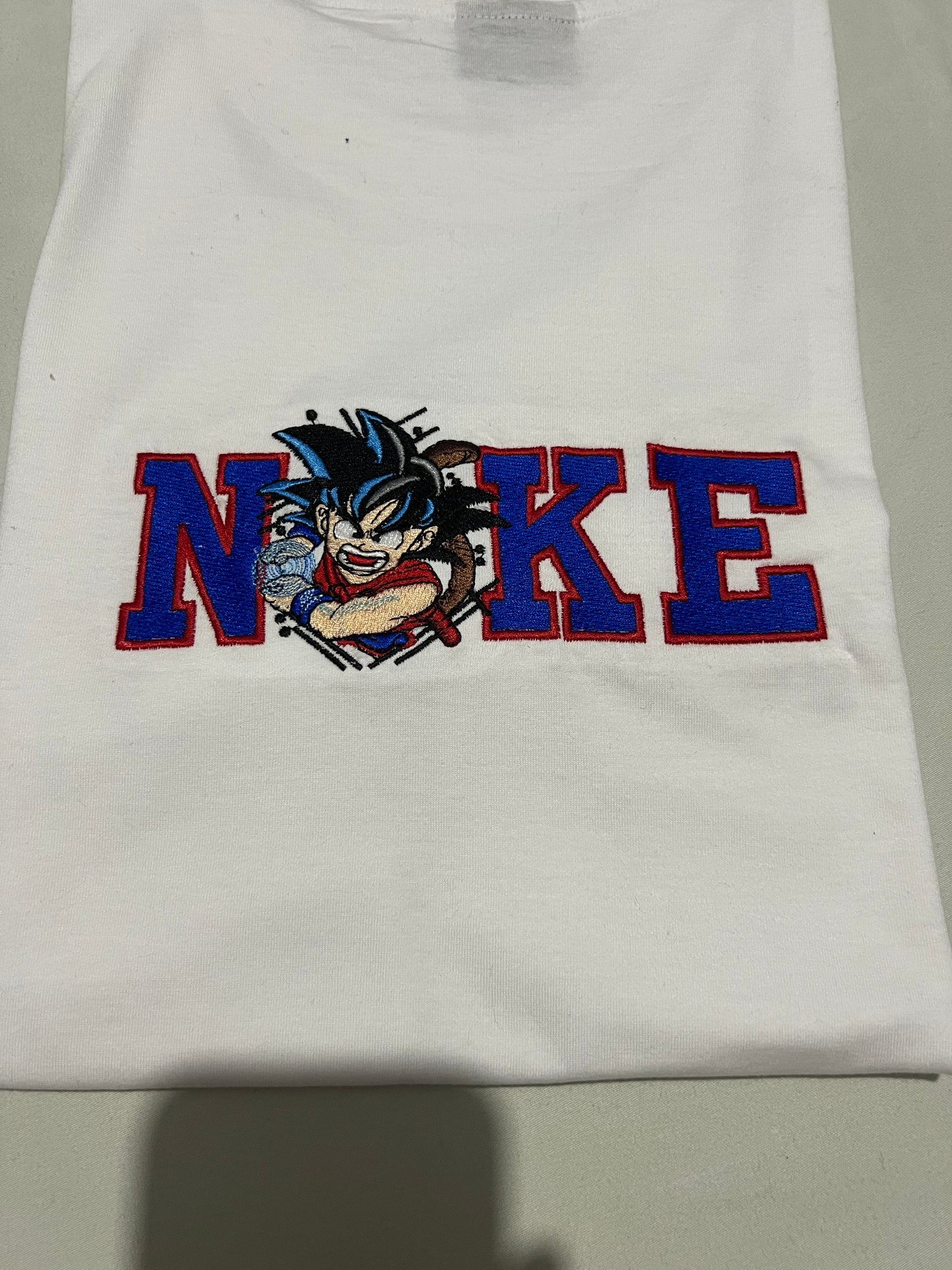 t-shirt dragon ball doppio ricamo