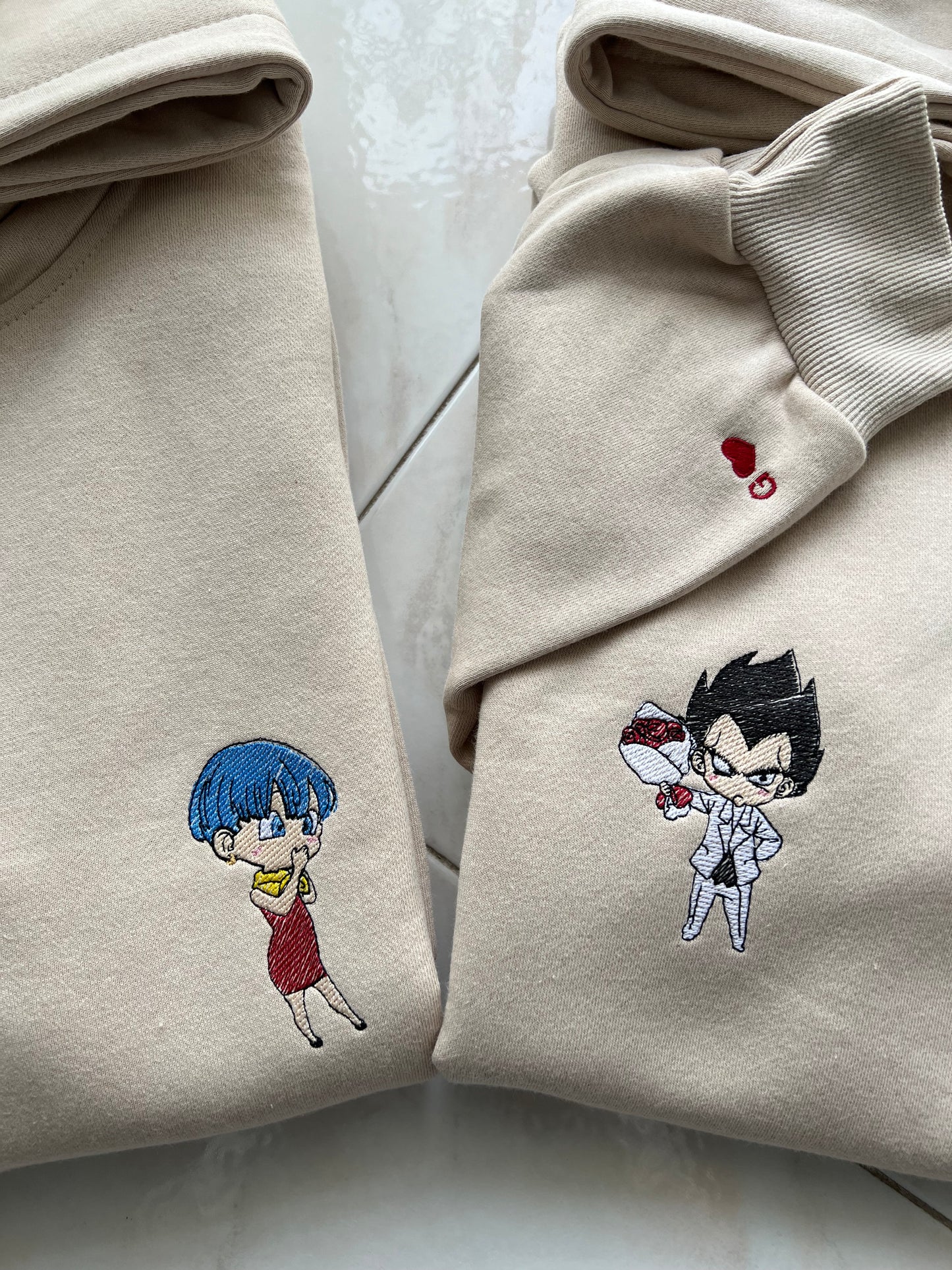 felpa vegeta e bulma fiori heart