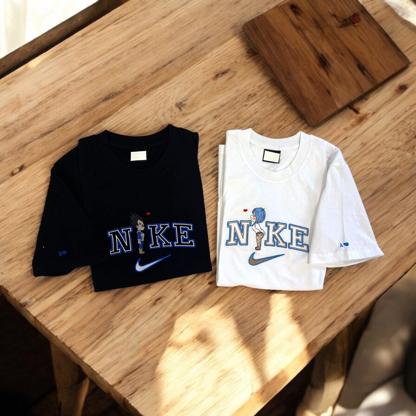 t-shirt swoosh bulma e vegeta